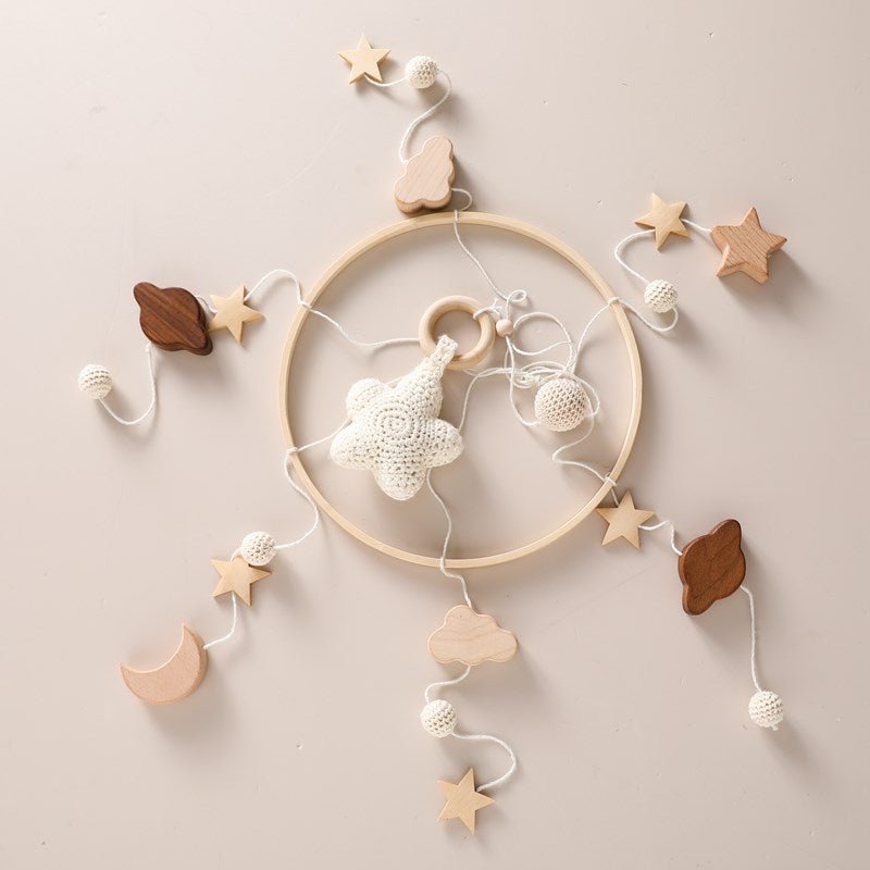 WoodDream™ I Mobile en Bois avec Boite à Musique et Support de Bois - BébéMamanEnfant