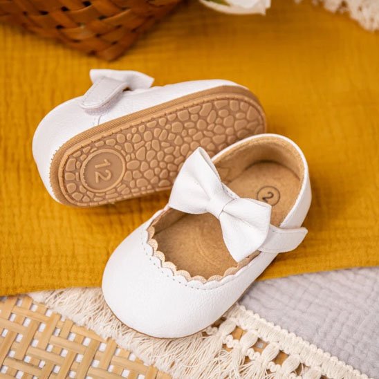 Chaussure bebe fille blanc papillon