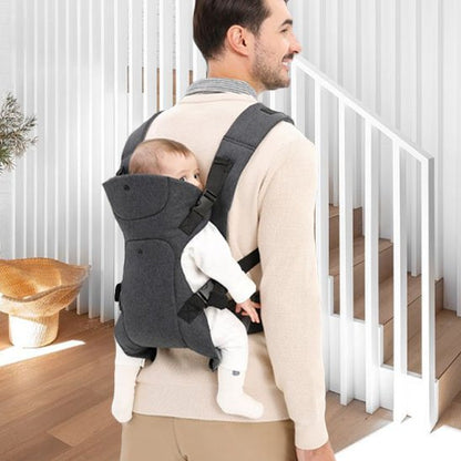Porte bébé dans le dos de papa